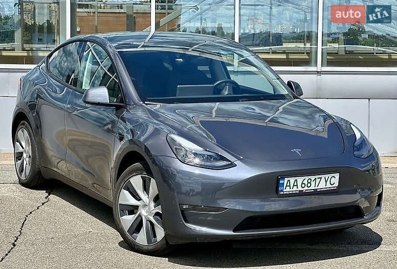 Позашляховик / Кросовер Tesla Model Y 2023 в Києві