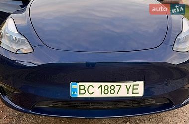 Позашляховик / Кросовер Tesla Model Y 2023 в Самборі