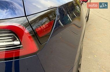 Позашляховик / Кросовер Tesla Model Y 2023 в Самборі
