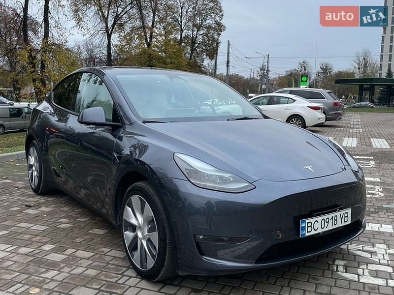 Позашляховик / Кросовер Tesla Model Y 2023 в Львові фото 6 Позашляховик / Кросовер Tesla Model Y 2023 в Львові