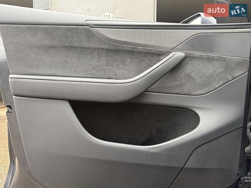 Внедорожник / Кроссовер Tesla Model Y 2025 в Коломые
