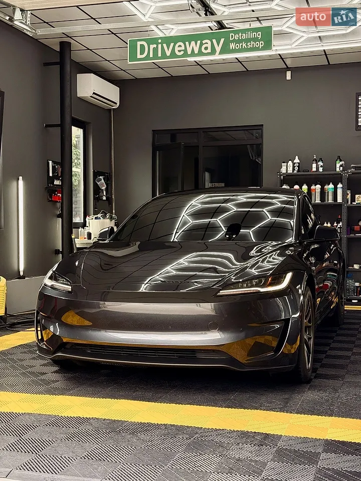2025 Tesla Model 3 - мініатюра 84