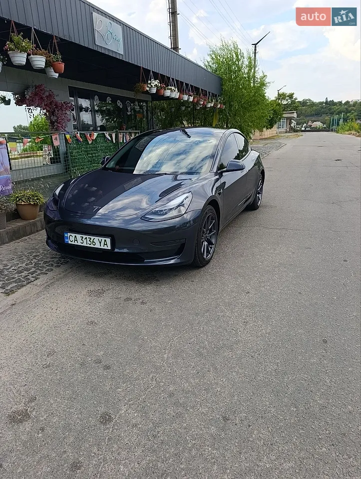 2022 Tesla Model 3 - мініатюра 13