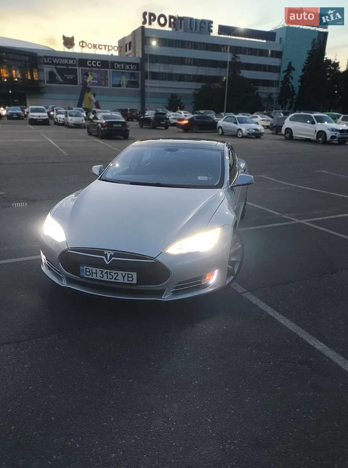2012 Tesla Model S - мініатюра 29