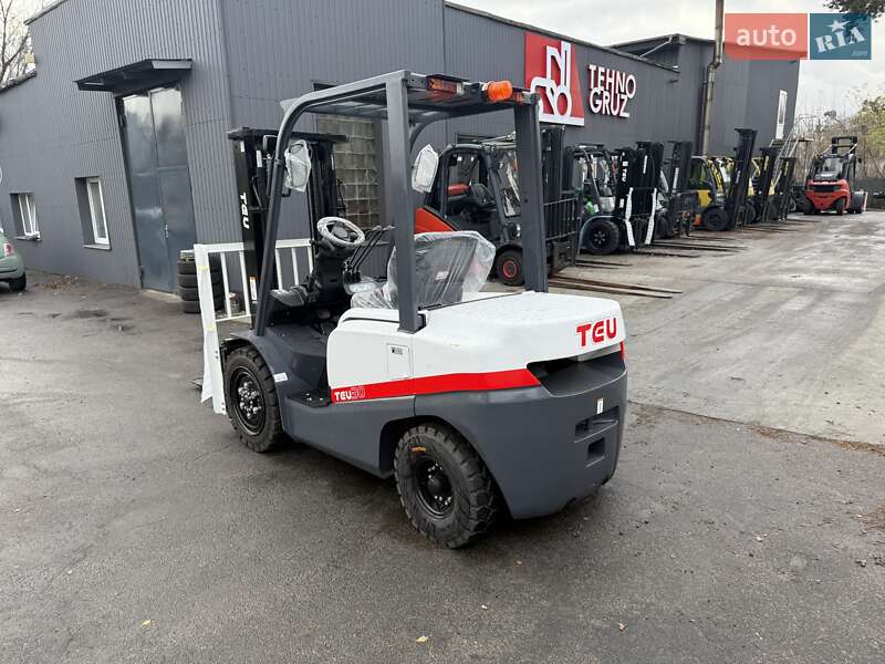Вилочний навантажувач TEU FD 2025 в Києві