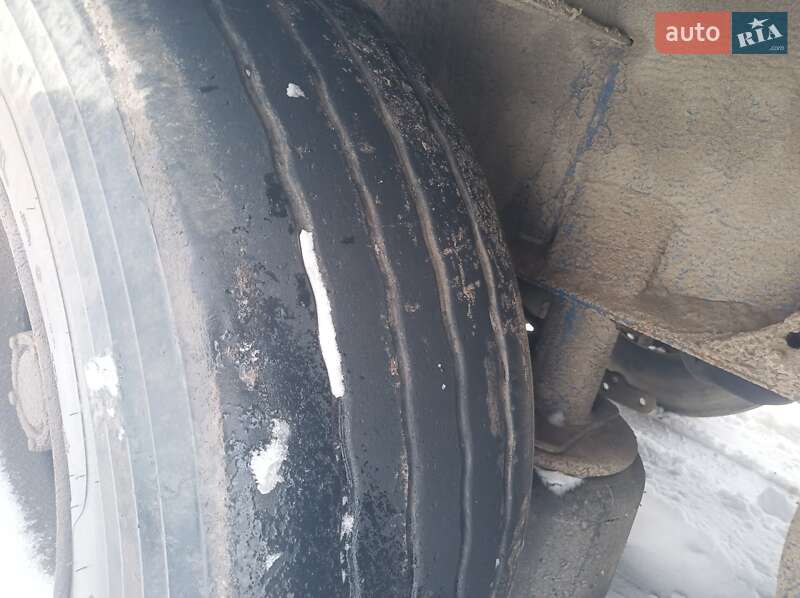 Зерновоз - полуприцеп Titan CS3 1994 в Чернобае