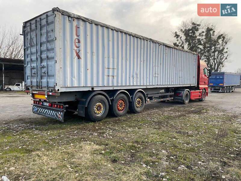 Контейнеровоз Titan CS3 2002 в Немирові