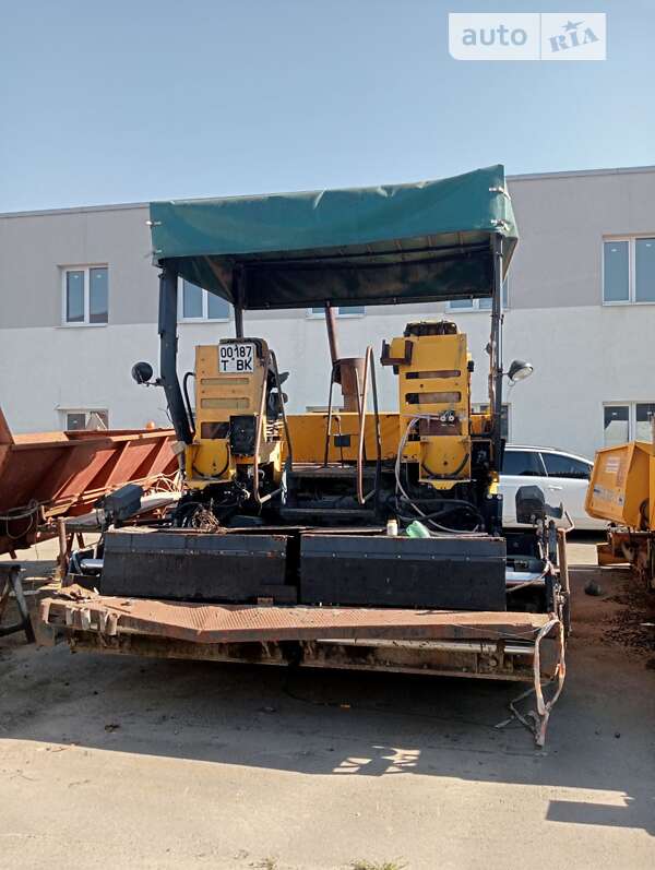 Асфальтоукладчик Titan TM06 2000 в 