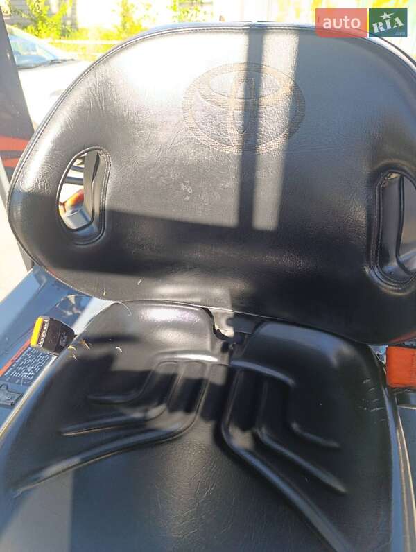 Вилочний навантажувач Toyota 02-7FGF30 2006 в Києві фото 6 Вилочний навантажувач Toyota 02-7FGF30 2006 в Києві