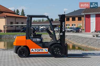 Вилочний навантажувач Toyota 02-8FDF 2008 в 