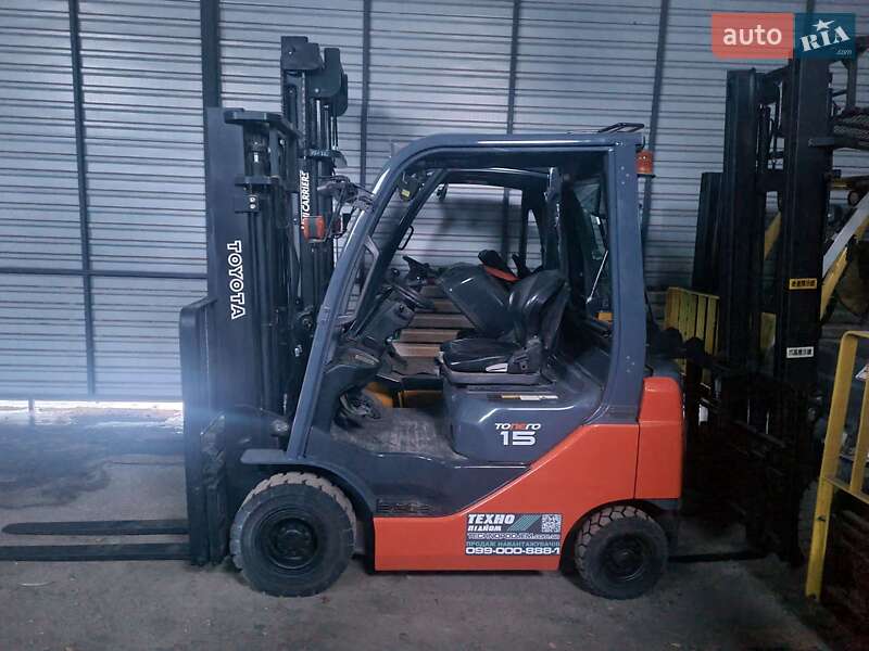 Toyota 02-8FGF15 2016