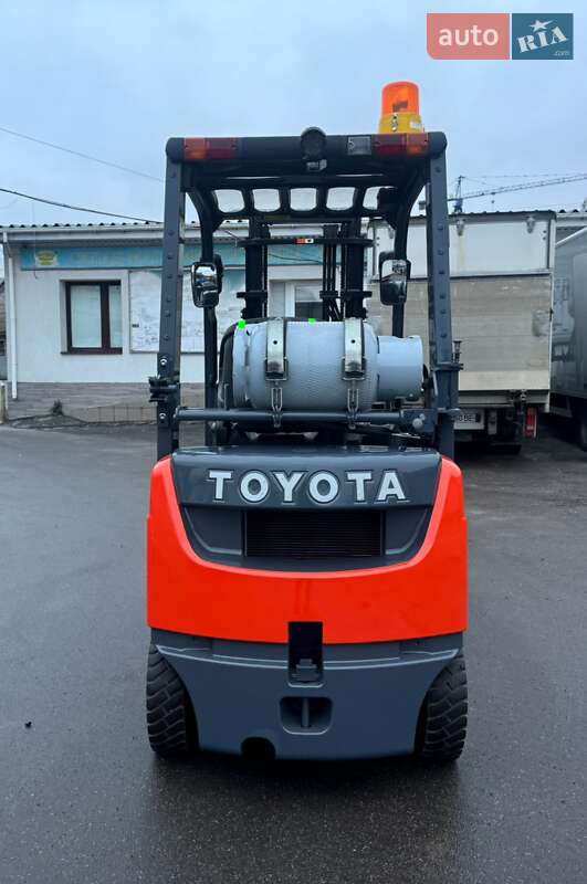 Вилочний навантажувач Toyota 02-8FGF15 2019 в Вінниці