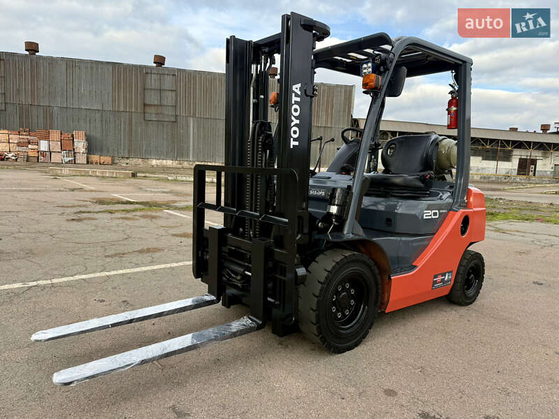 Вилочный погрузчик Toyota 02-8FGF20 2020 в Кривом Роге фото 3 Вилочный погрузчик Toyota 02-8FGF20 2020 в Кривом Роге
