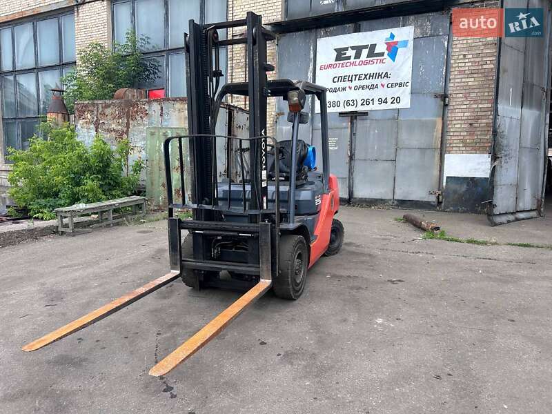 Вилочний навантажувач Toyota 02-8FGF25 2019 в Києві