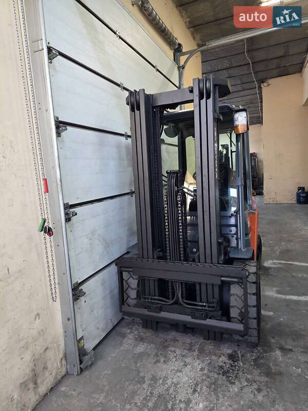 Вилочний навантажувач Toyota 02-8FGF30 2019 в Києві фото 9 Вилочний навантажувач Toyota 02-8FGF30 2019 в Києві