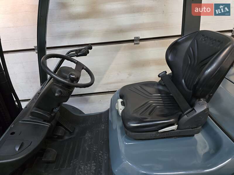 Вилочний навантажувач Toyota 02-8FGJF35 2008 в Києві