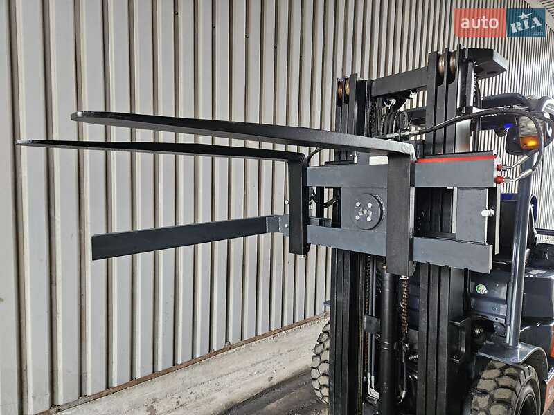 Вилочный погрузчик Toyota 32FG-25 2017 в Киеве