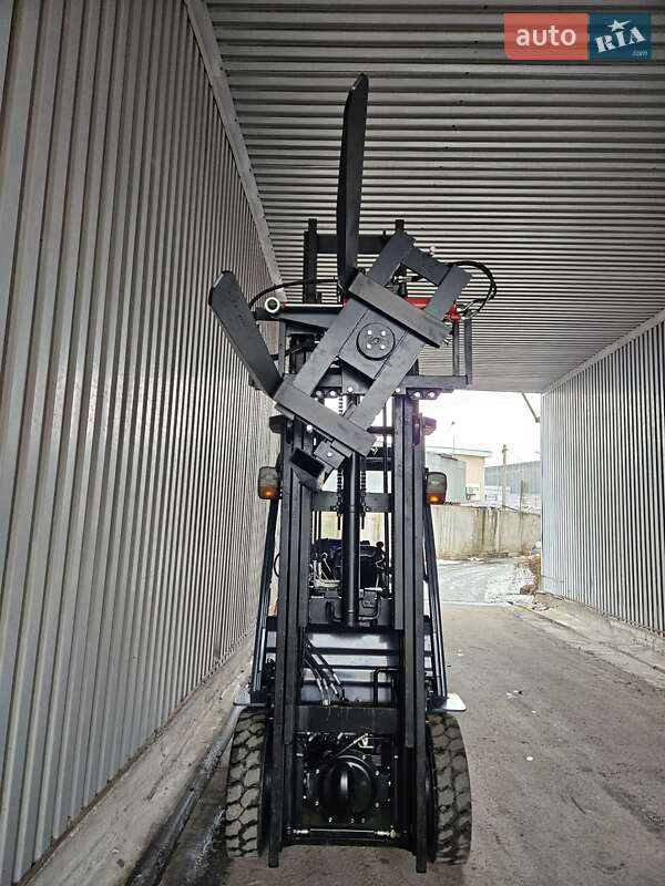 Вилочный погрузчик Toyota 32FG-25 2017 в Киеве