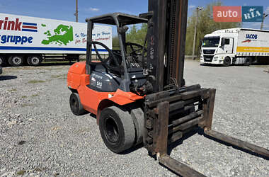 Вилочный погрузчик Toyota 42-7FDF35 2009 в 