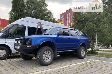 Внедорожник / Кроссовер Toyota 4Runner 1991 в Киеве