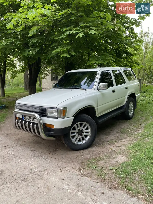 Позашляховик / Кросовер Toyota 4Runner 1992 в 