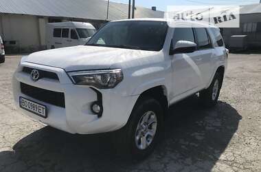 Внедорожник / Кроссовер Toyota 4Runner 2018 в Тернополе