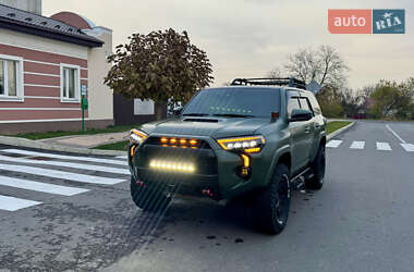 Внедорожник / Кроссовер Toyota 4Runner 2020 в Умани