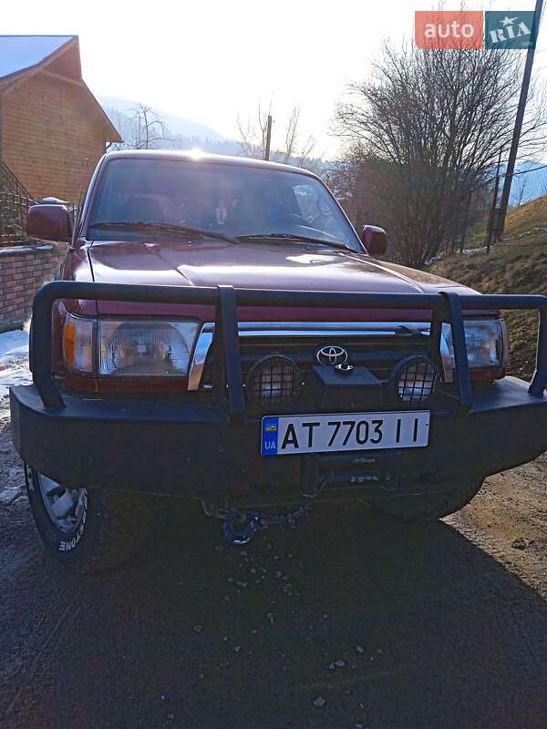 Внедорожник / Кроссовер Toyota 4Runner 1996 в Верховине