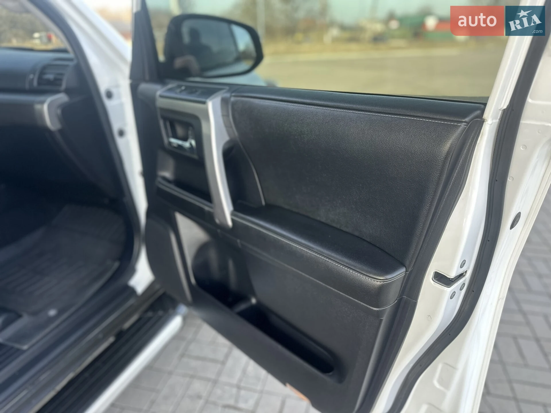 2014 Toyota 4Runner - мініатюра 3