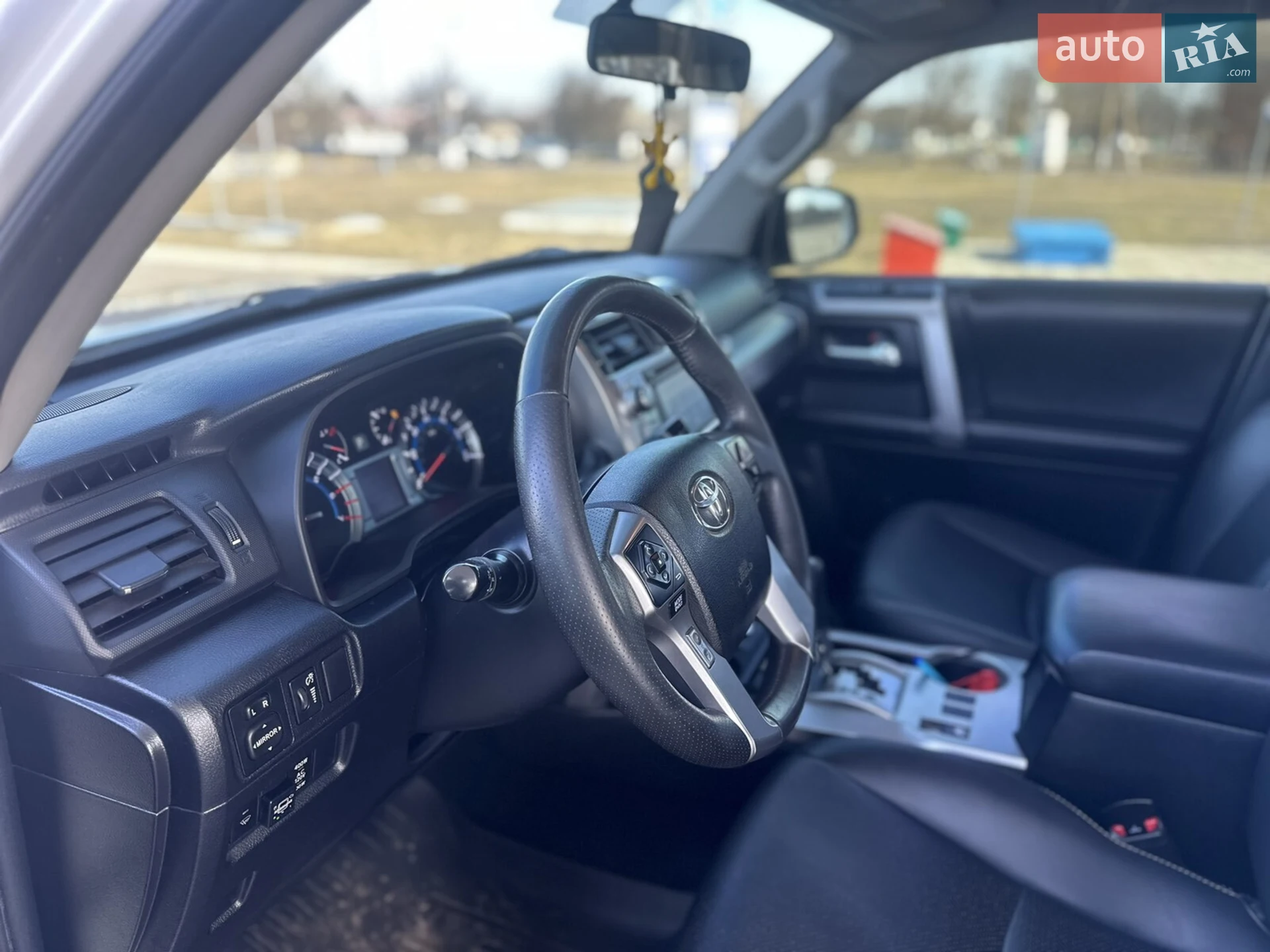 2014 Toyota 4Runner - мініатюра 23