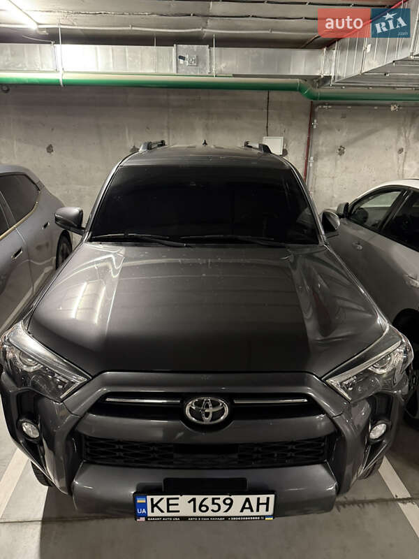 Позашляховик / Кросовер Toyota 4Runner 2020 в Києві
