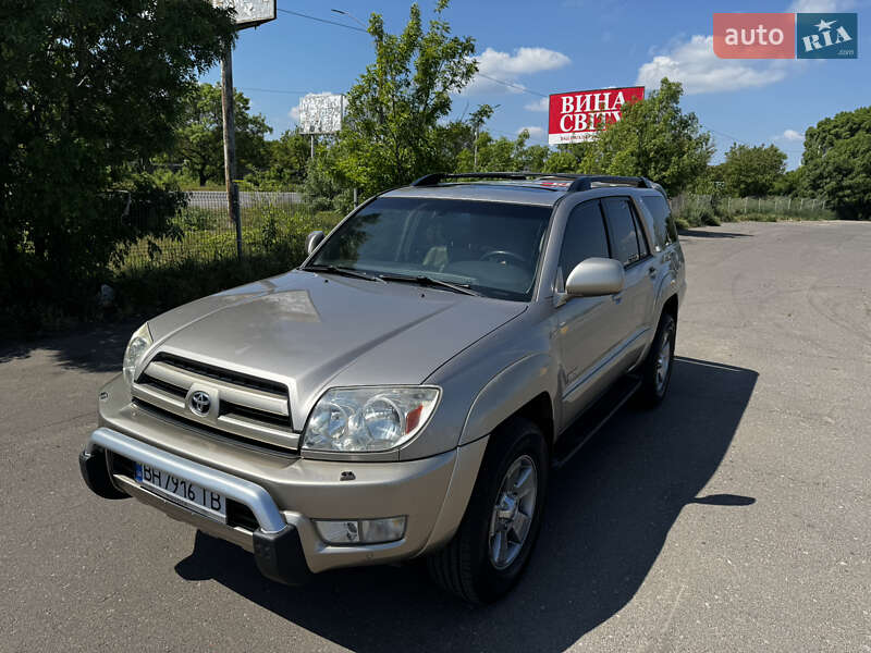 Позашляховик / Кросовер Toyota 4Runner 2004 в 