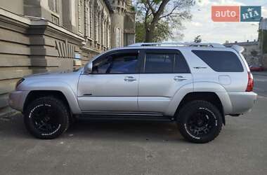 Позашляховик / Кросовер Toyota 4Runner 2005 в Одесі
