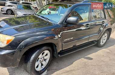 Позашляховик / Кросовер Toyota 4Runner 2008 в Києві