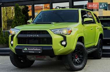 Внедорожник / Кроссовер Toyota 4Runner 2021 в Киеве