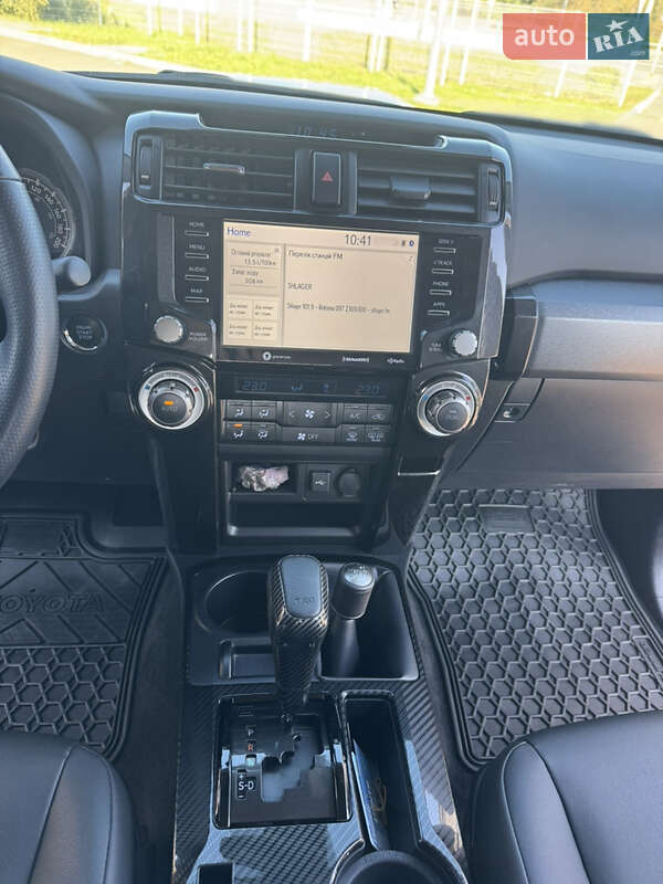 Позашляховик / Кросовер Toyota 4Runner 2020 в Києві фото 8 Позашляховик / Кросовер Toyota 4Runner 2020 в Києві