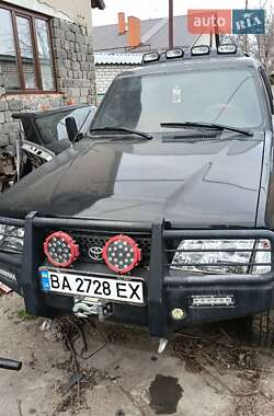 Внедорожник / Кроссовер Toyota 4Runner 1988 в Кропивницком