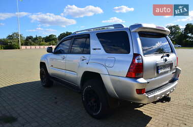 Внедорожник / Кроссовер Toyota 4Runner 2005 в  фото 16 Внедорожник / Кроссовер Toyota 4Runner 2005 в
