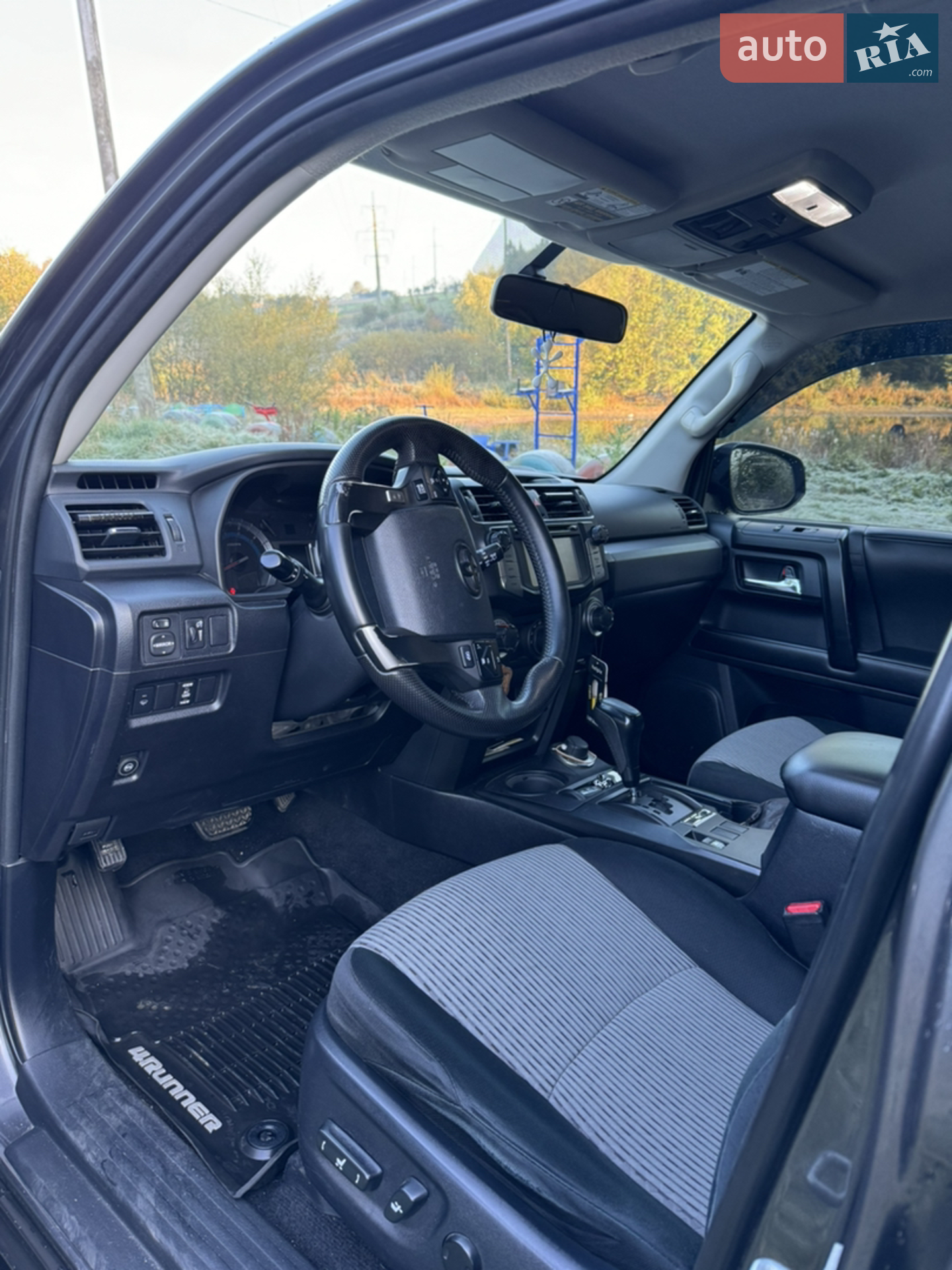 2014 Toyota 4Runner - мініатюра 2