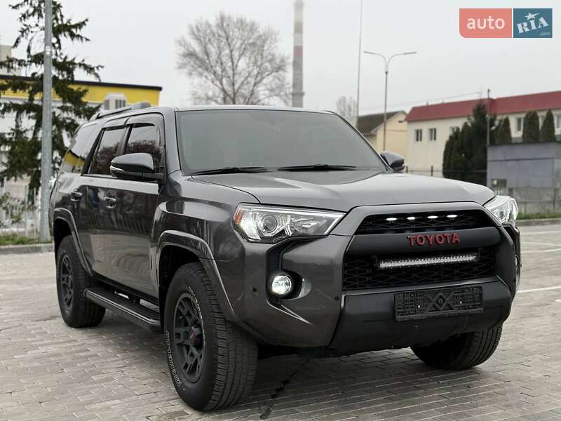 Внедорожник / Кроссовер Toyota 4Runner 2016 в Черкассах фото 32 Внедорожник / Кроссовер Toyota 4Runner 2016 в Черкассах