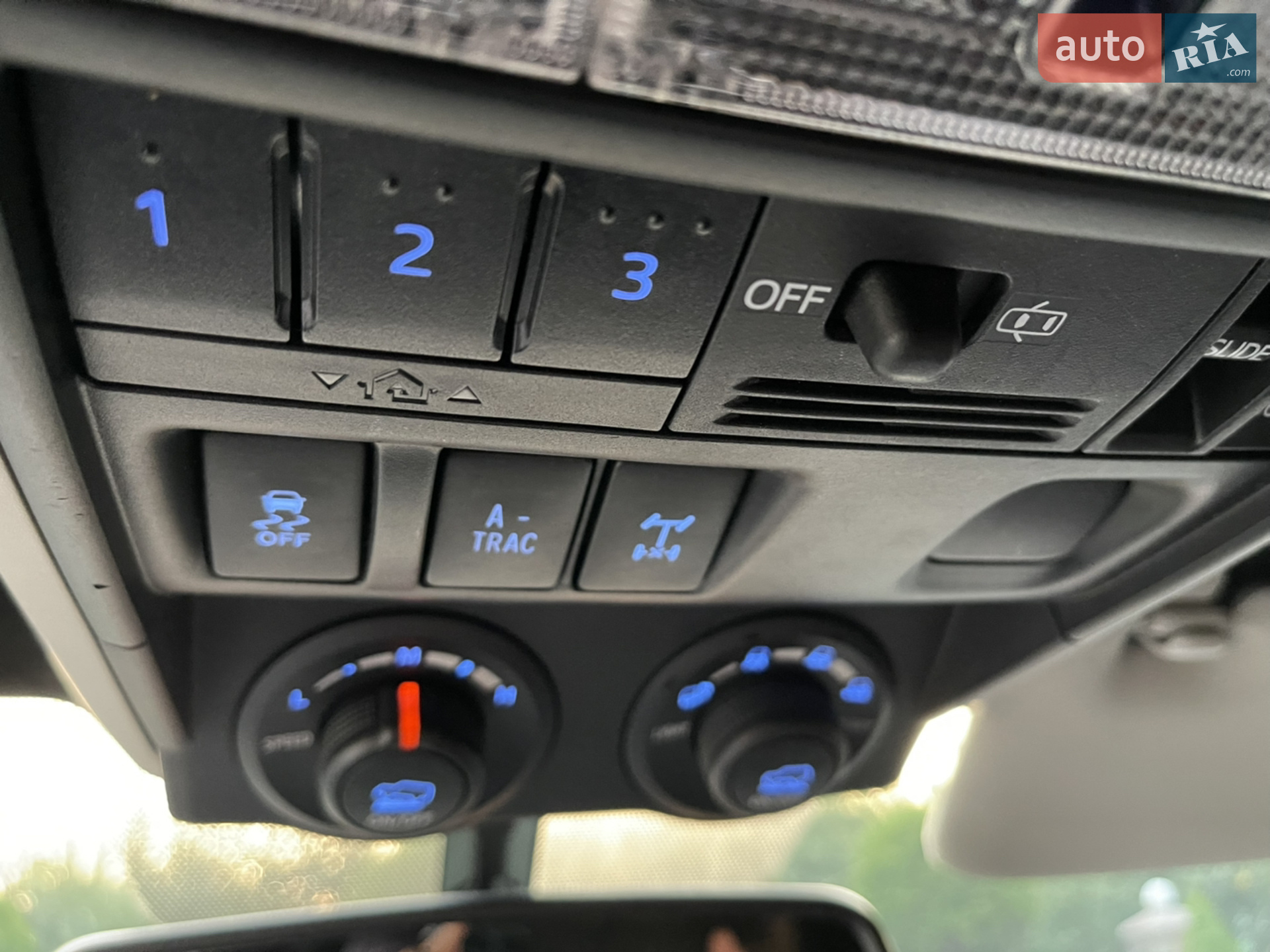 2019 Toyota 4Runner - мініатюра 9
