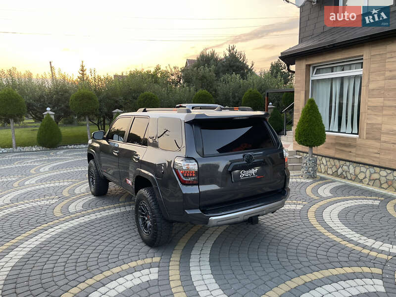 Внедорожник / Кроссовер Toyota 4Runner 2019 в Коломые