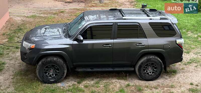Toyota 4Runner 2018