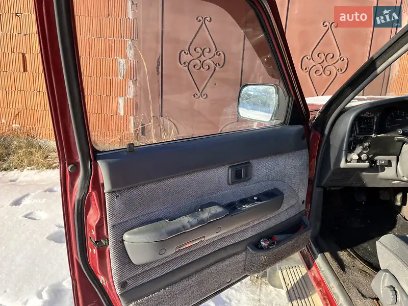 Toyota 4Runner 1990 VIN JT111VND009002357 фото оголошення 12 з 43