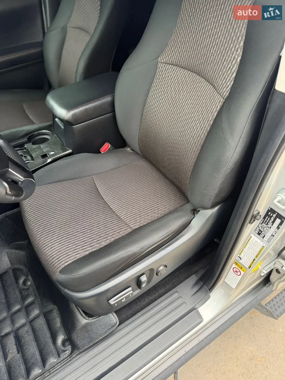 2018 Toyota 4Runner - мініатюра 20