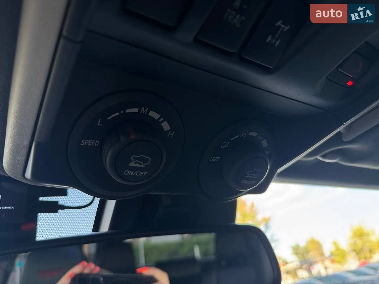 2019 Toyota 4Runner - мініатюра 25