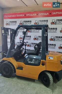 Вилочний навантажувач Toyota 7FG25 2003 в Вінниці