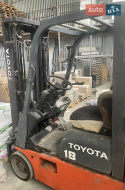 Вилочный погрузчик Toyota 7FGF18 2007 в Могилев-Подольске