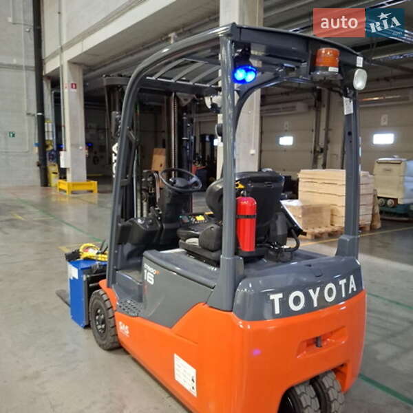 Вилочний навантажувач Toyota 8FBET16 2018 в Києві