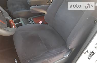 Мінівен Toyota Alphard 2009 в 